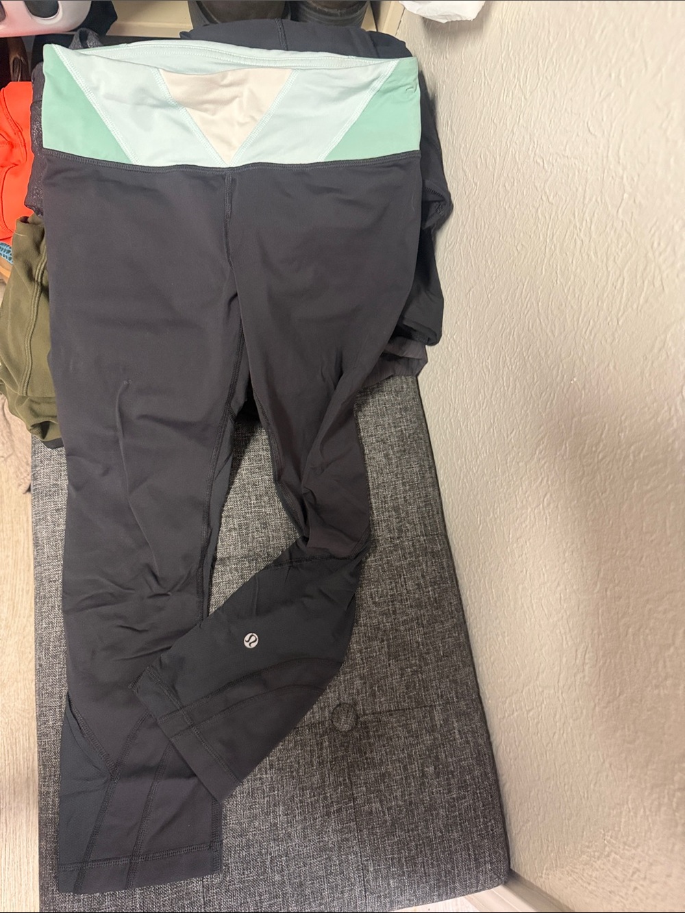lululemon athletica Black Leggings with Mint & Cream Waistband